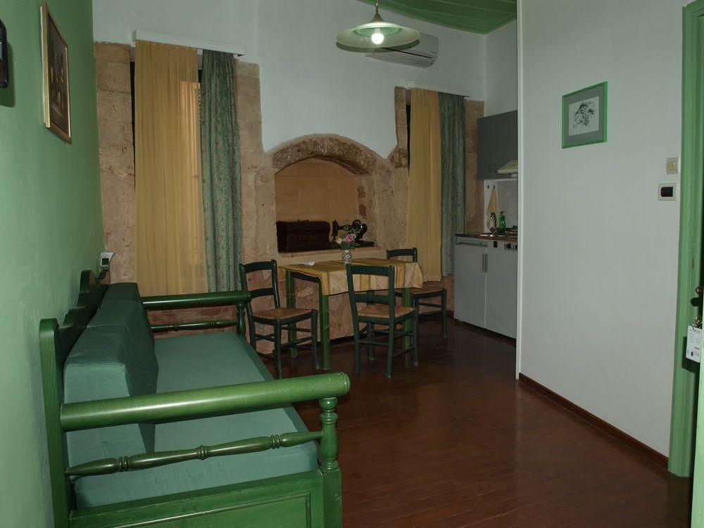 Anastasia Apartments Chania  Bagian luar foto